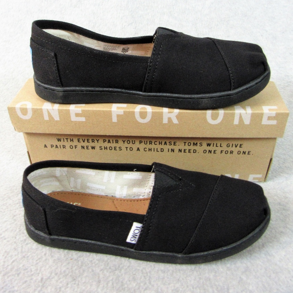 Boys Girls Black Canvas Shoes Size Varies